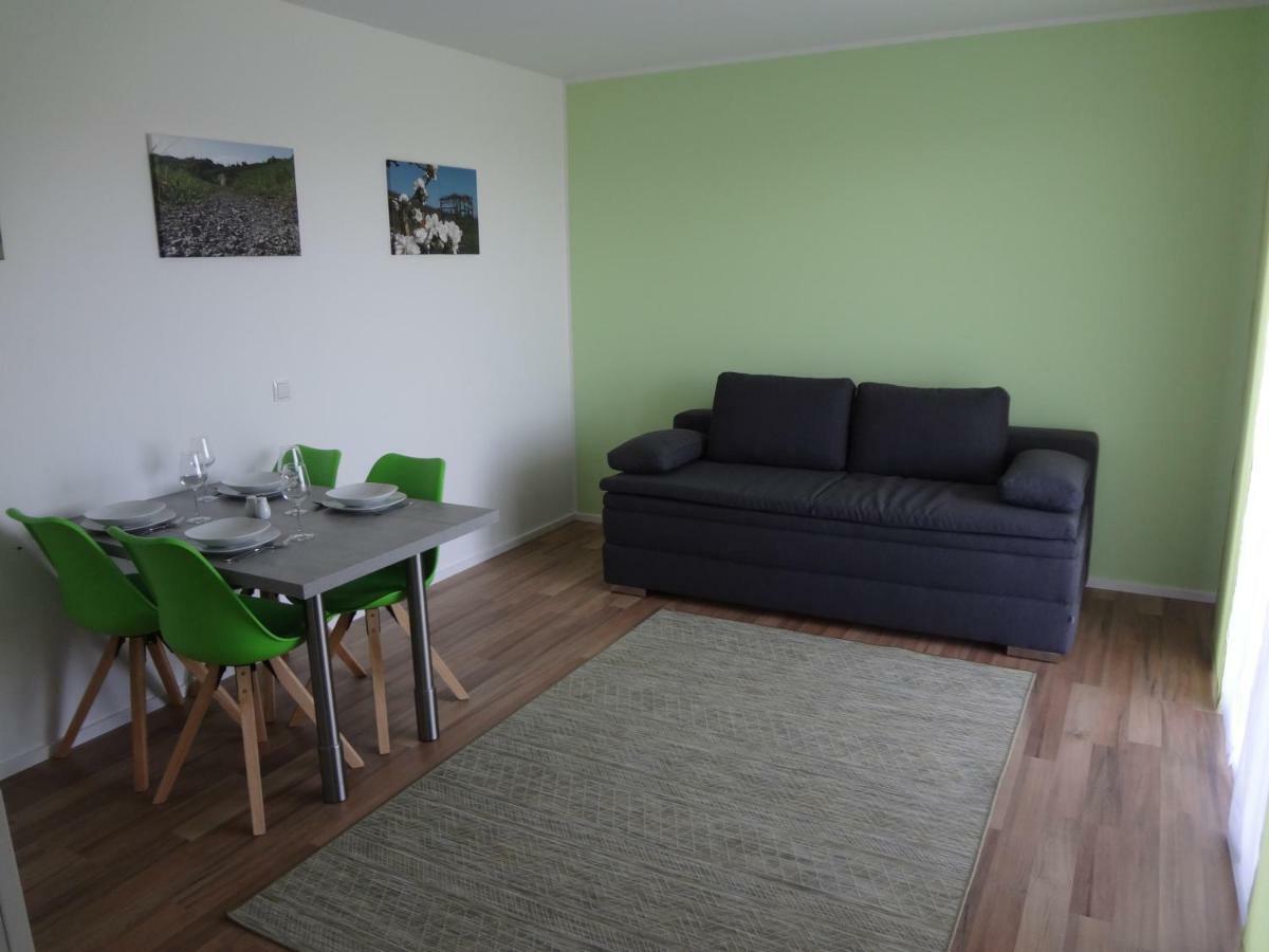 Weinstrassenapartment Fam. Dietrich Ratsch an der Weinstraße Eksteriør bilde